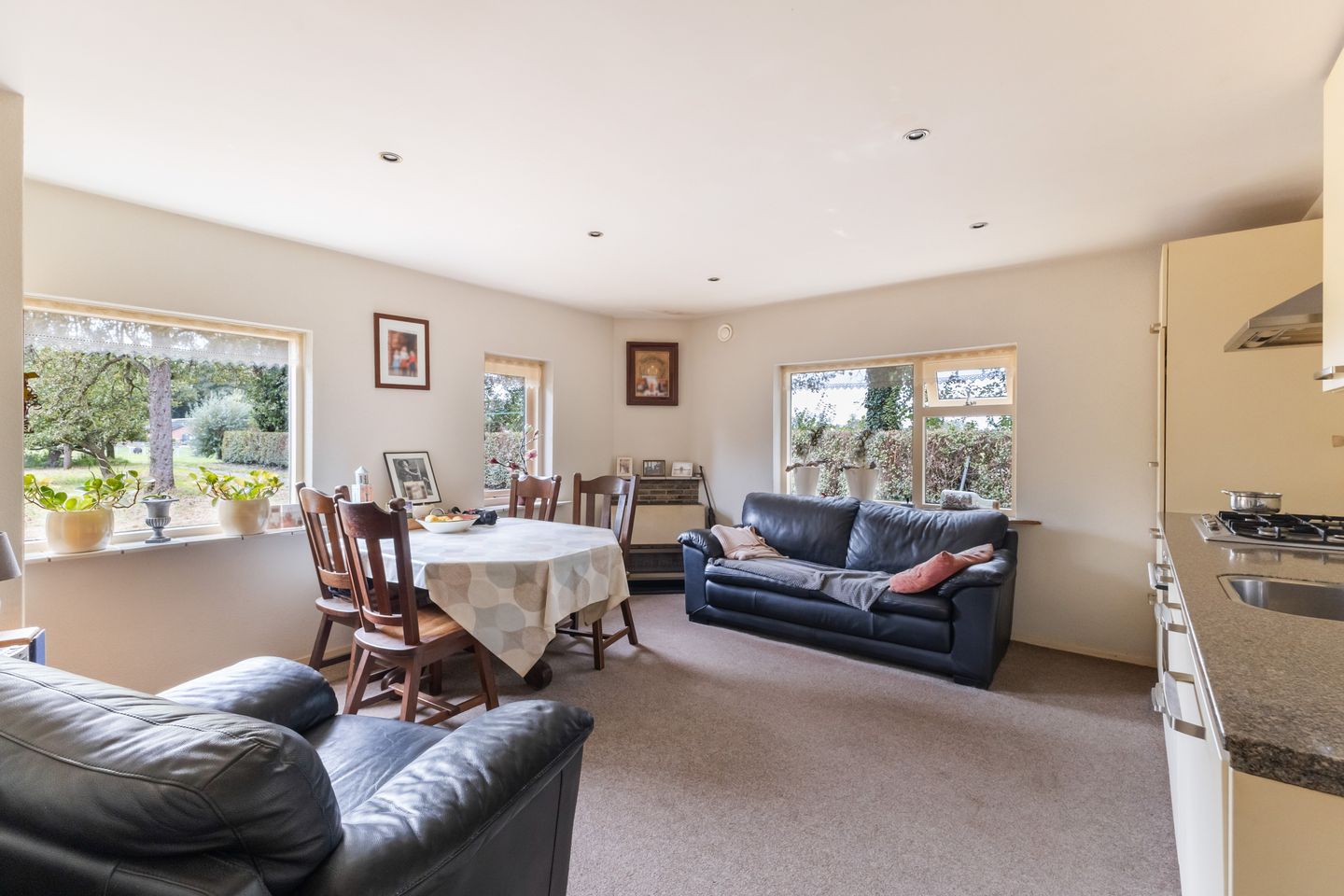 Foto 10 van Riebroekseweg 49