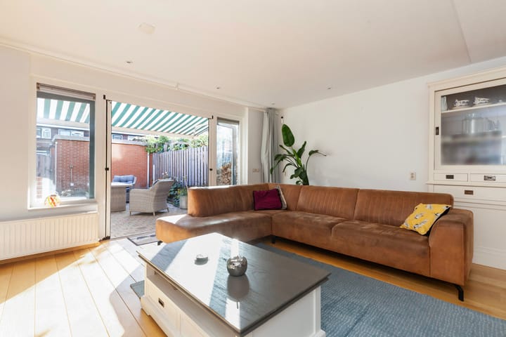 Photo 10 of Purperreiger 17