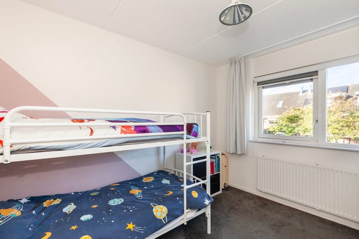 Photo 22 of Purperreiger 17