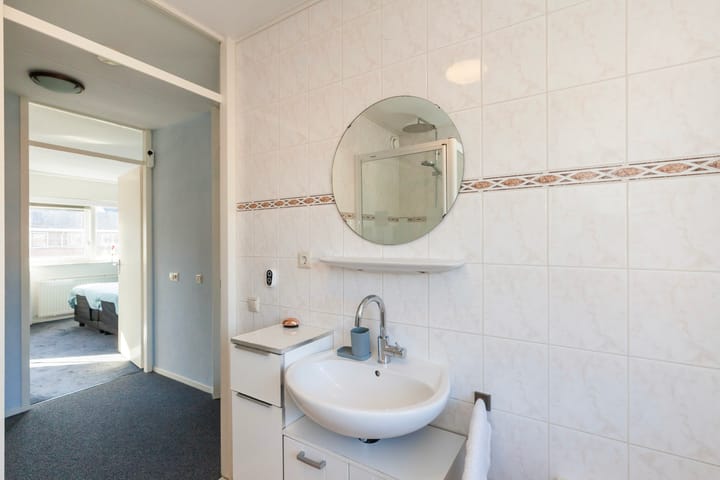 Photo 26 of Purperreiger 17