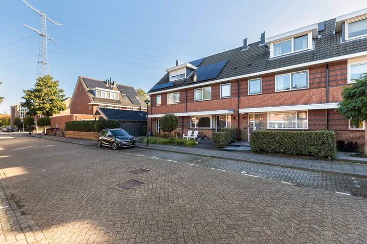 Photo 40 of Purperreiger 17