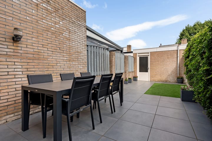 Photo 41 of Generaal Linckerslaan 30