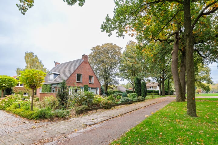 Foto 4 van Almelosestraat 29