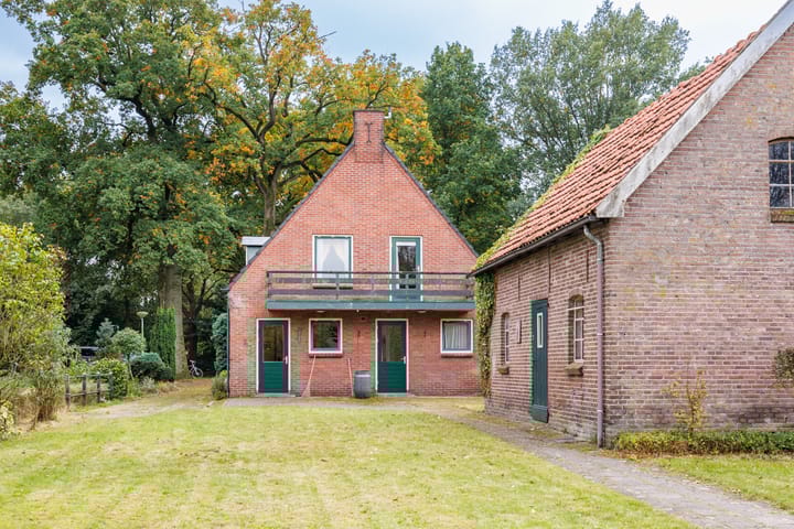 Foto 48 van Almelosestraat 29