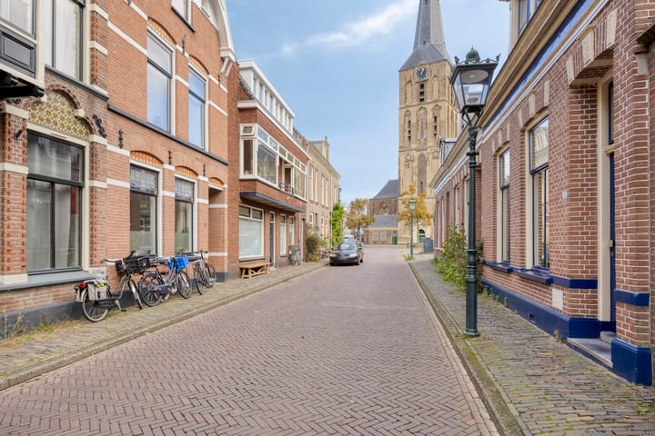 Foto 10 van Schoolstraat 10-03