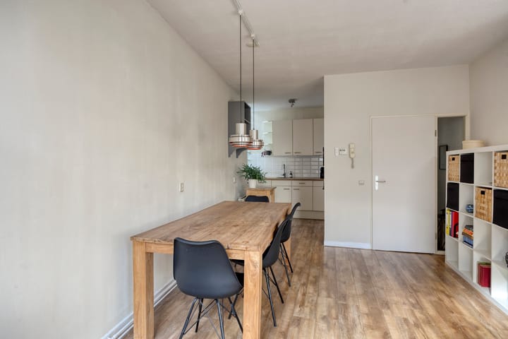 Foto 17 van Schoolstraat 10-03