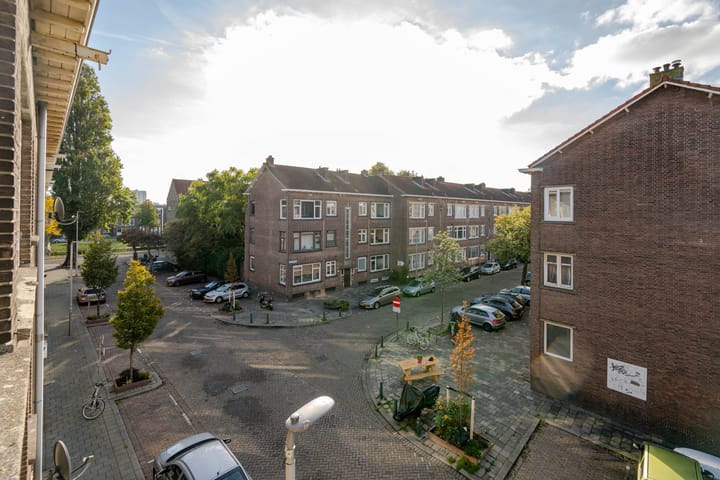 Foto 10 van Meerkoetstraat 65