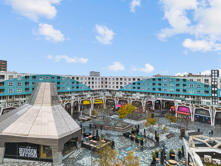 Markt 302 main image