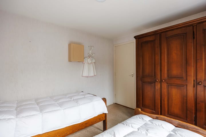 Photo 24 of Plantsoenstraat 7