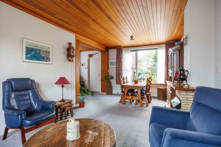 Photo 11 of Plantsoenstraat 7