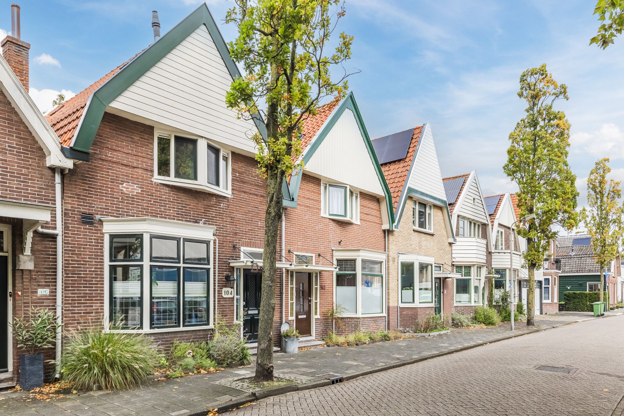 Photo 33 of Zeemansstraat 104