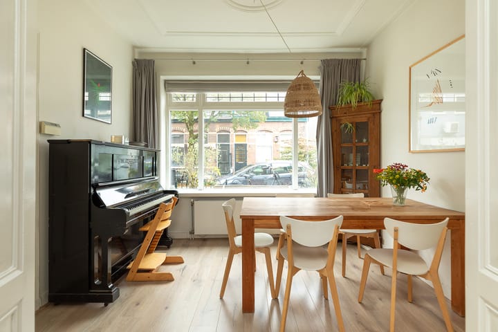 Photo 7 of Ericastraat 6