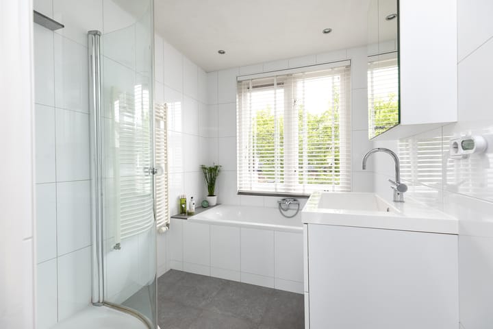 Photo 19 of Ericastraat 6