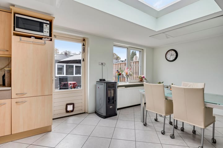 Photo 11 of Herenstraat 378