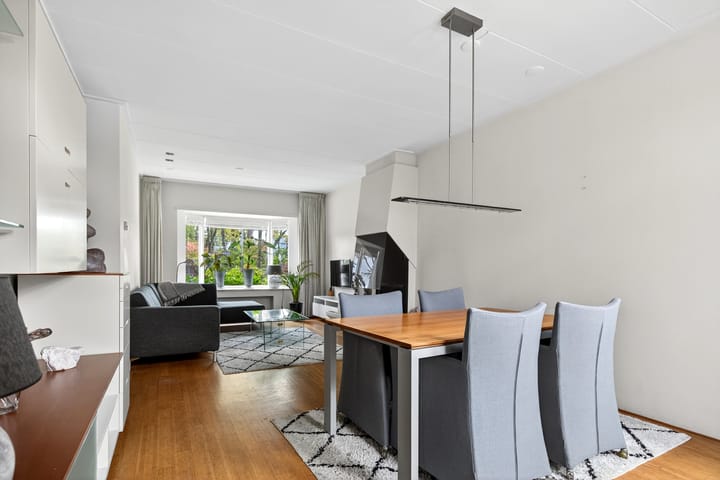 Photo 9 of Zuid Esmarkerrondweg 78