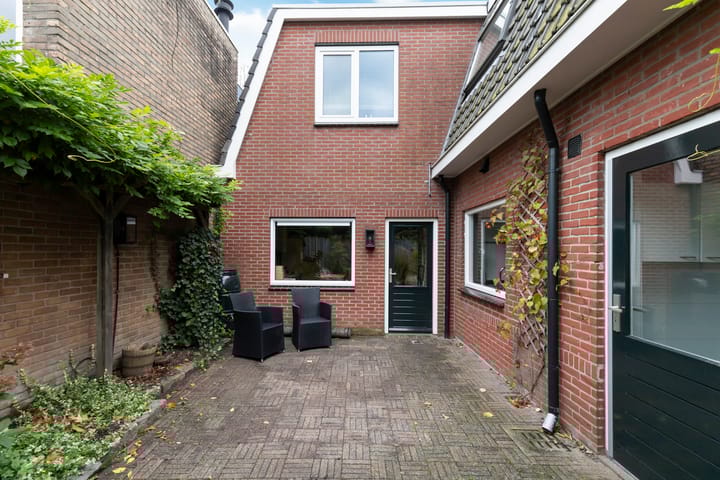 Photo 39 of Zuid Esmarkerrondweg 78