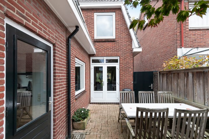 Photo 40 of Zuid Esmarkerrondweg 78