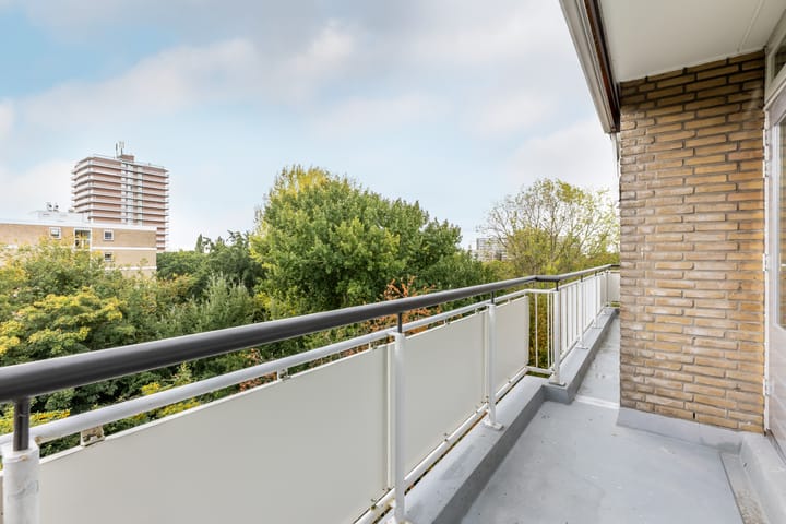 Foto 16 van Söderblomplaats 572