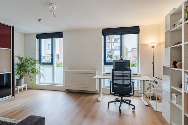 Foto 7 van Linnaeushof 25