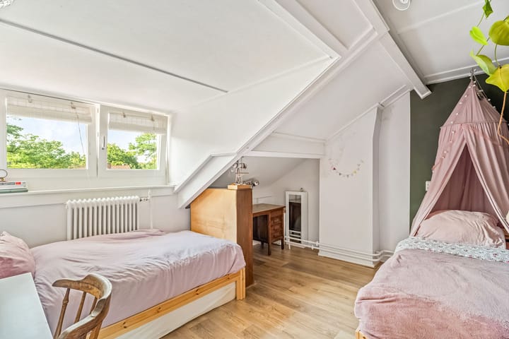 Foto 25 van Treublaan 19-B