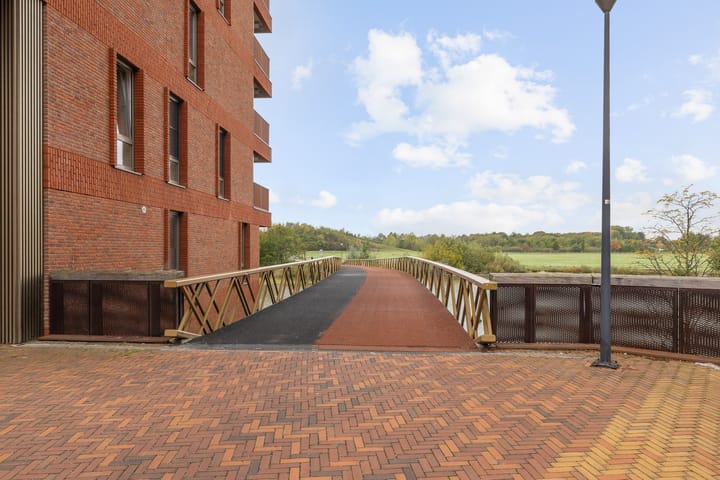 Foto 25 van Meerring 148