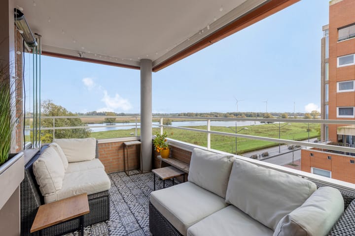 Foto 3 van Schout van Doernestraat 34