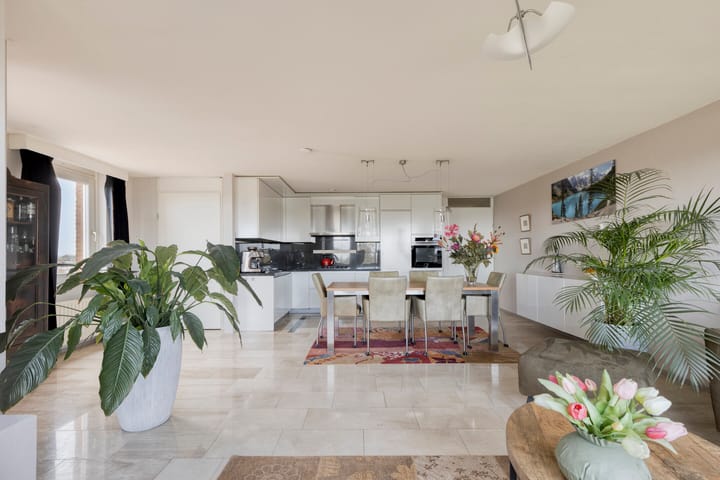 Foto 4 van Schout van Doernestraat 34