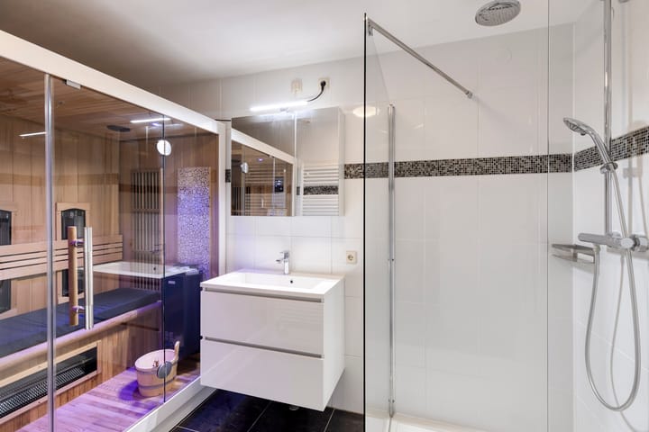 Foto 25 van Schout van Doernestraat 34