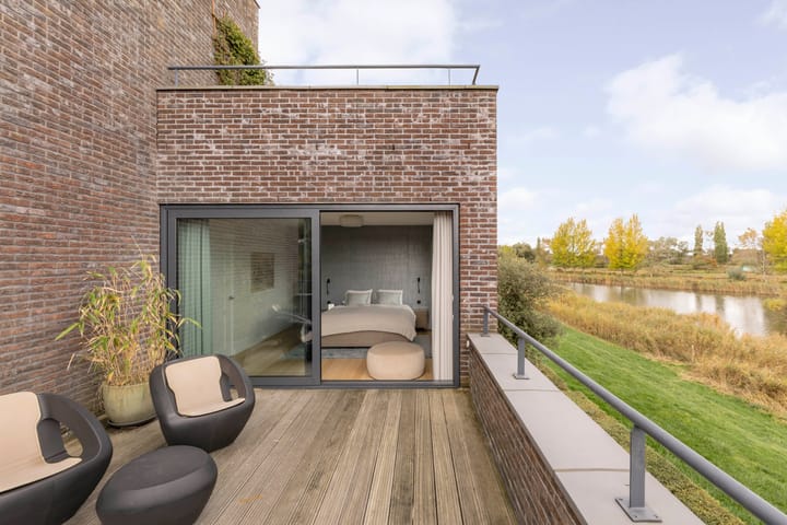 Foto 25 van Larikslaan 2