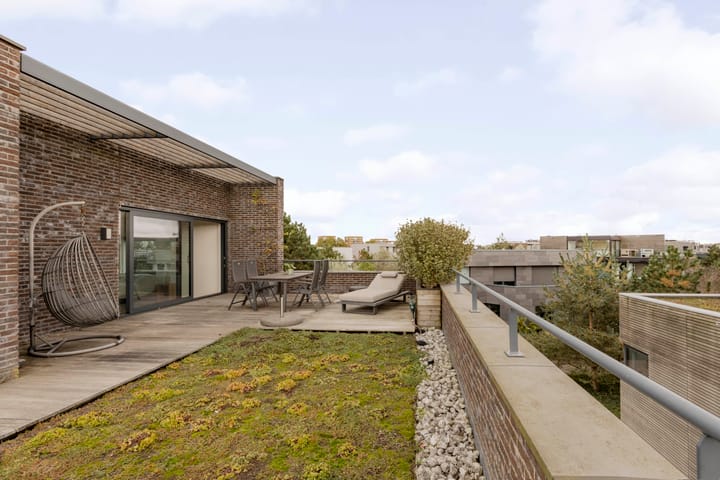 Foto 40 van Larikslaan 2