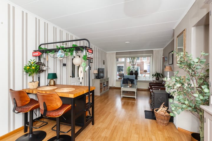 Foto 7 van Batavierstraat 7