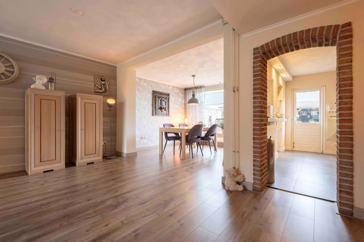 Foto 13 van Meidoornstraat 25