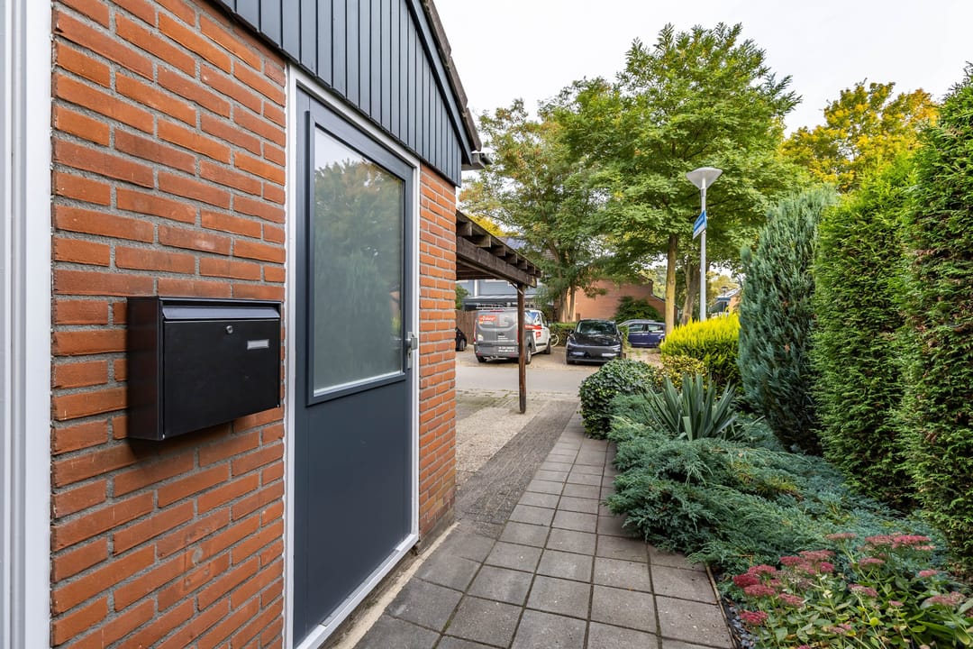 Foto 13 van Orchideestraat 135