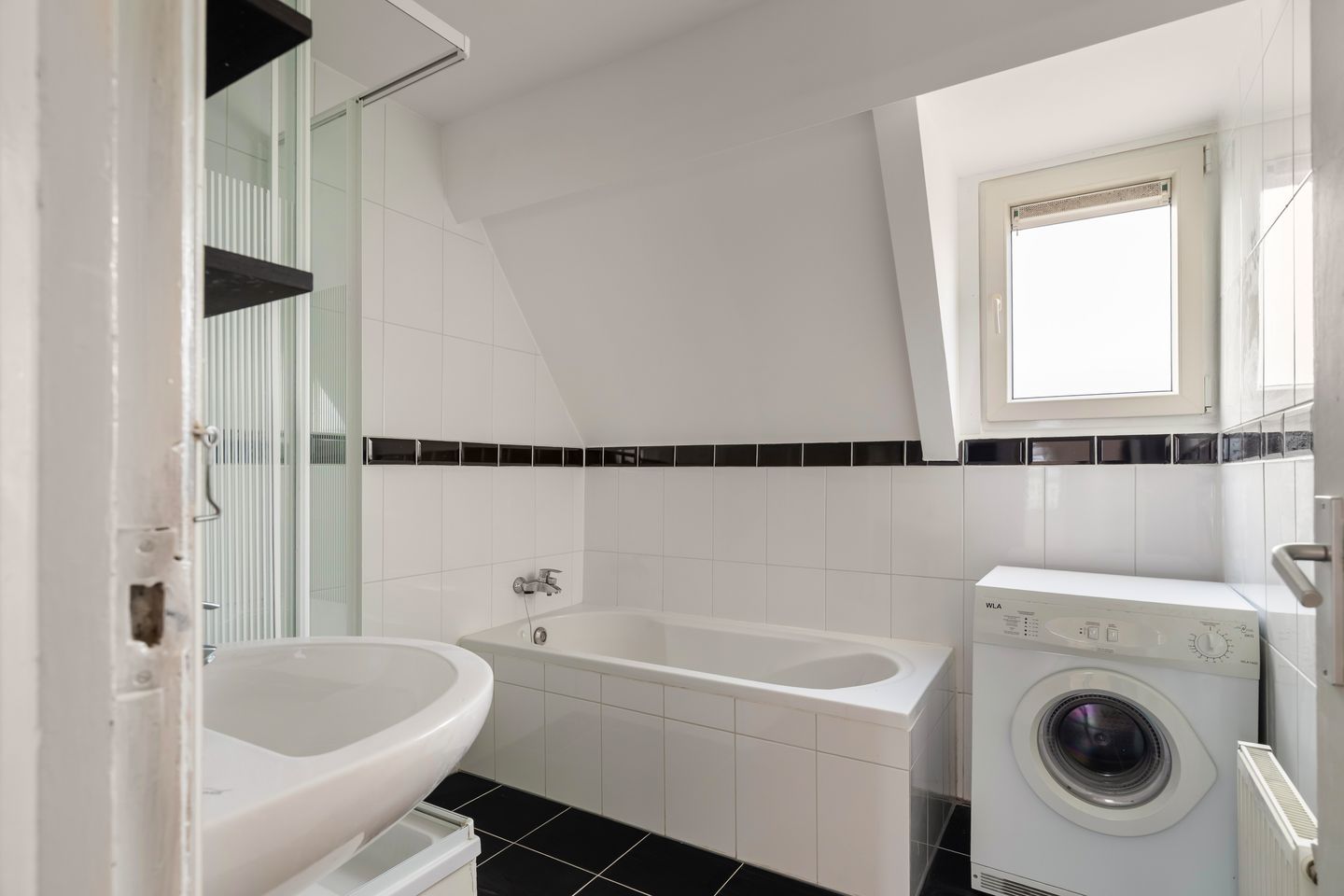 Foto 20 van Violenstraat 6-B