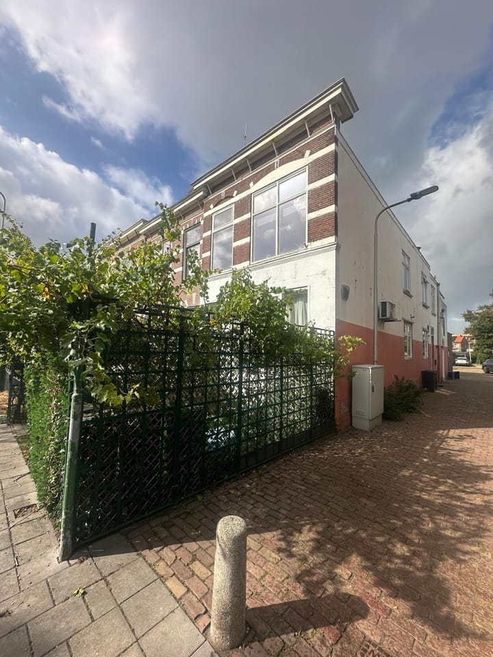 Foto 13 van Weeresteinstraat 77