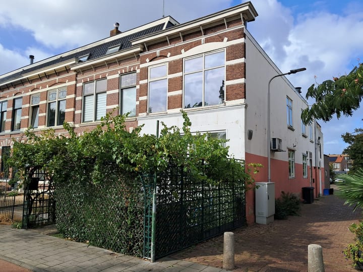 Foto 15 van Weeresteinstraat 77