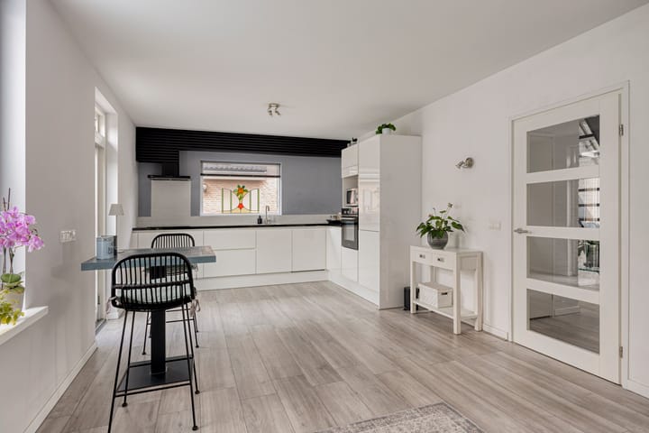 Photo 13 of Nieuw Asterd 17