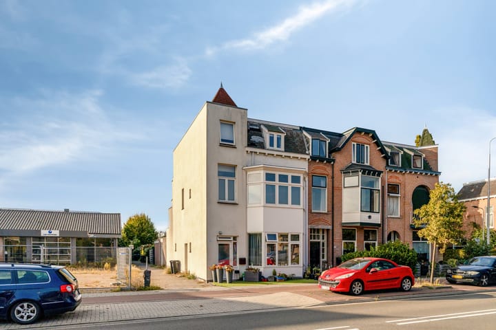 Foto 37 van Weeresteinstraat 133