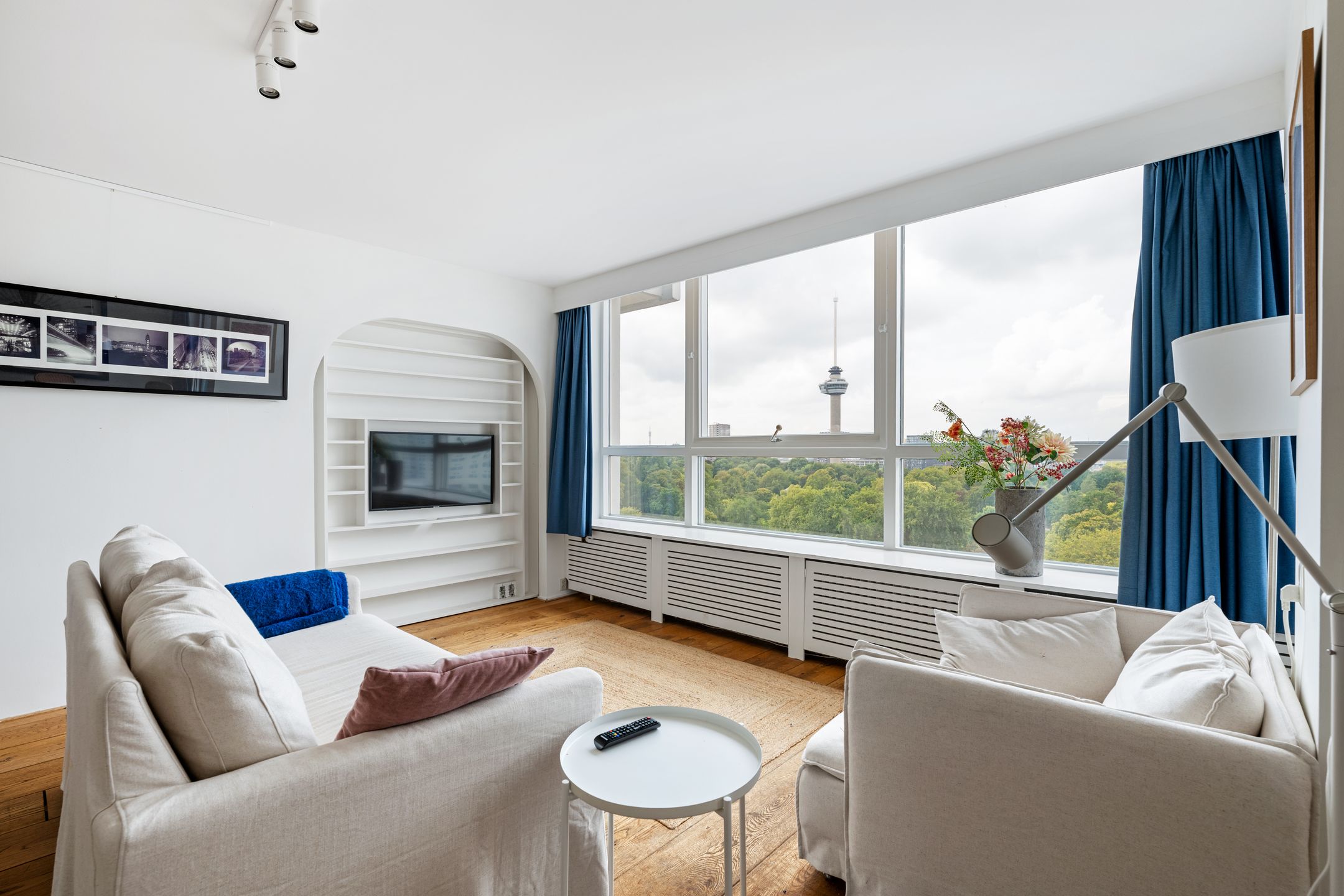 Foto 12 van Westzeedijk 212