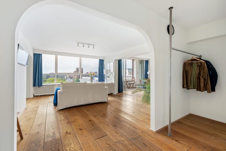 Foto 8 van Westzeedijk 212