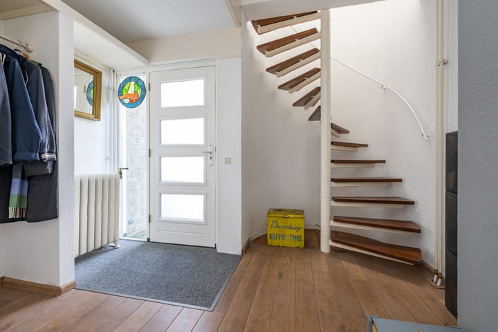 Photo 4 of Lauwerijnstraat 36