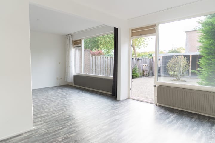 Foto 6 van Botter 13 18