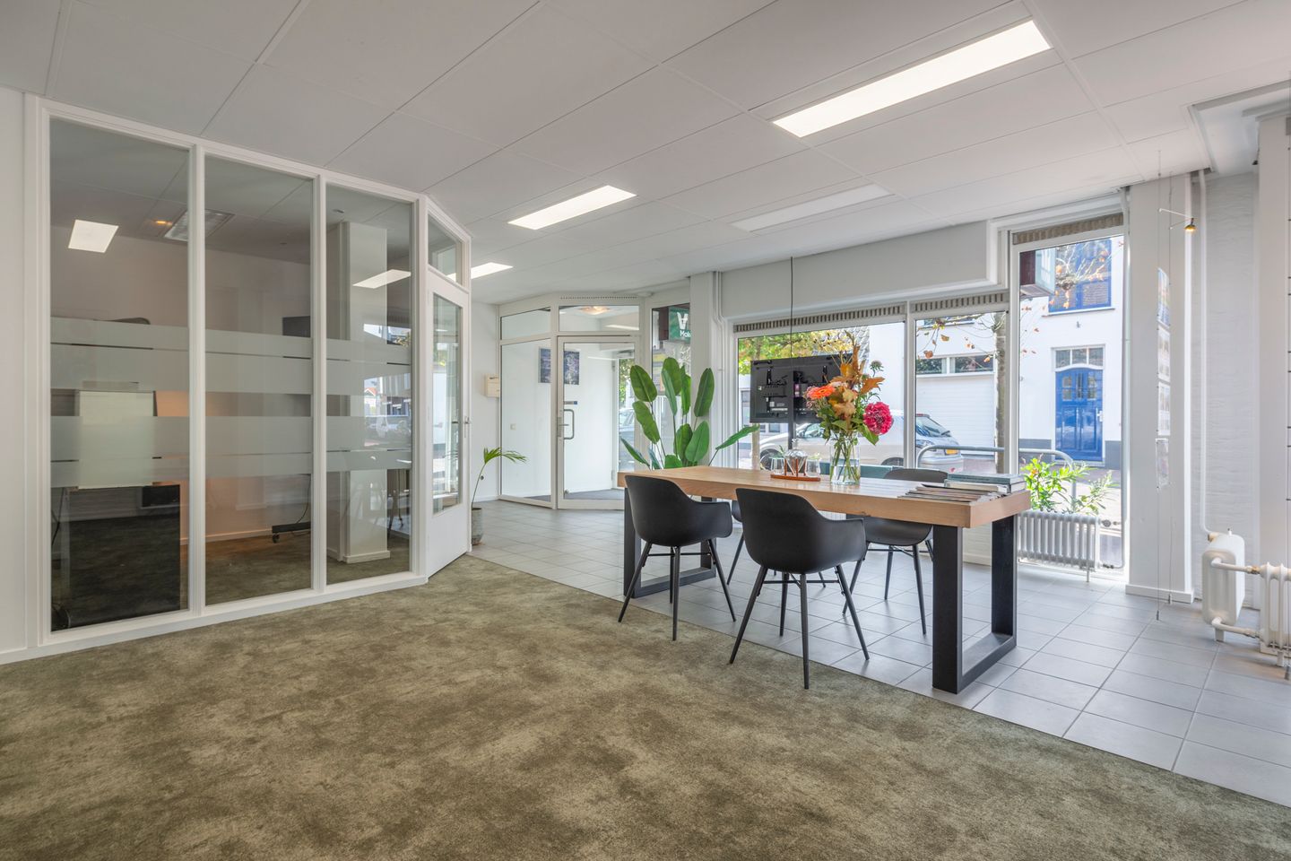 Bekijk foto 3 van Hoger Einde-Zuid 2