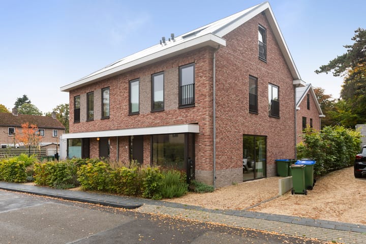 Foto 1 van Johan Stratiuslaan 22