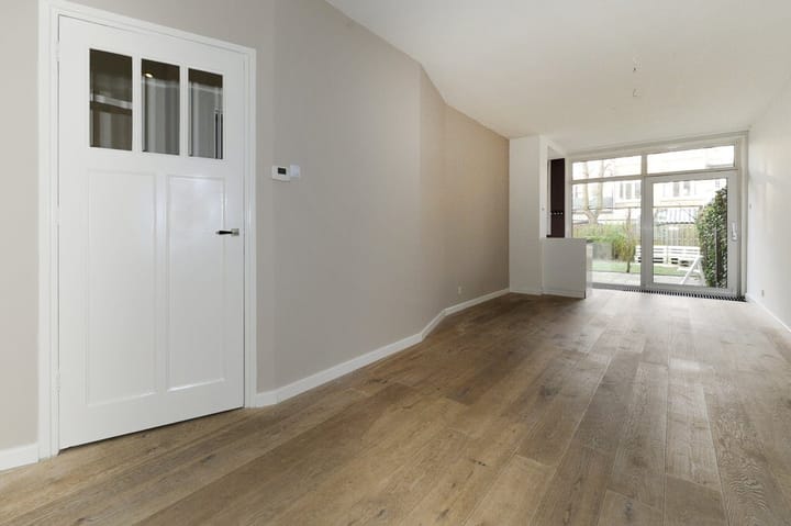 Photo 6 of Stuyvesantstraat 272