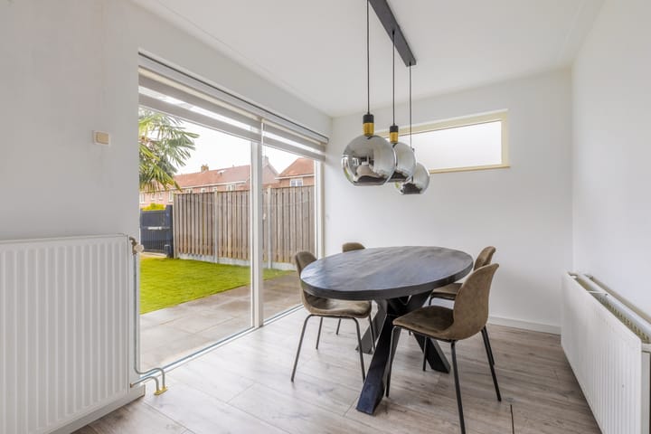 Foto 11 van Beukenlaan 50