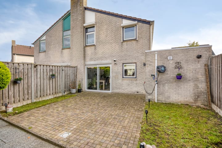 Foto 24 van Meestoof 42