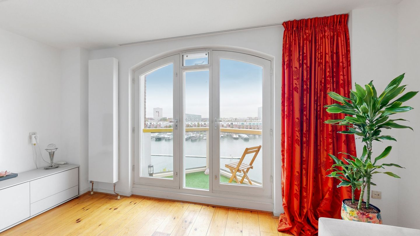 Photo 14 of Zeeburgerkade 700