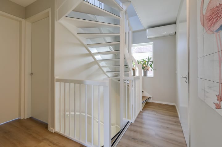 Foto 64 van Maria Montessoristraat 13