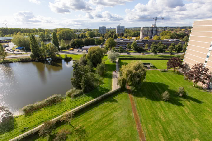 Photo 32 of Aalscholversingel 380